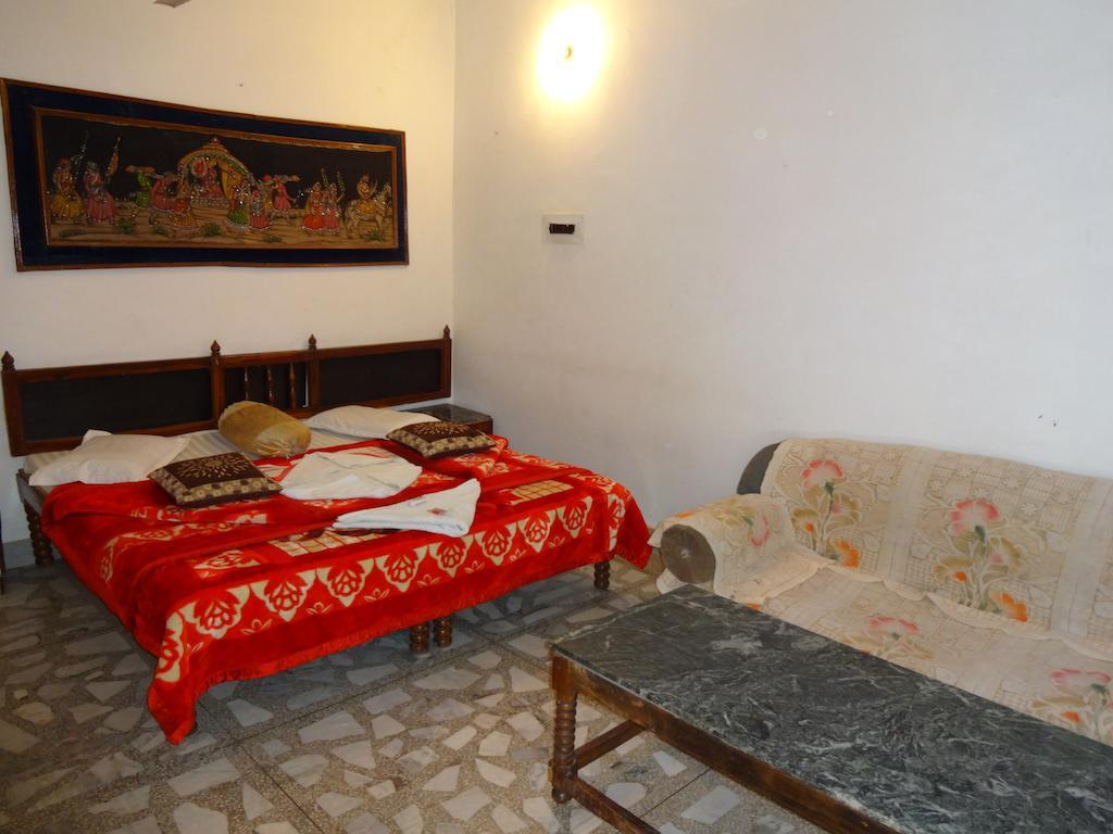 Hotel Fort View Orchha Quarto foto
