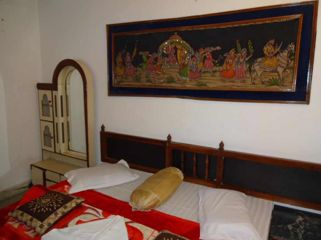 Hotel Fort View Orchha Quarto foto